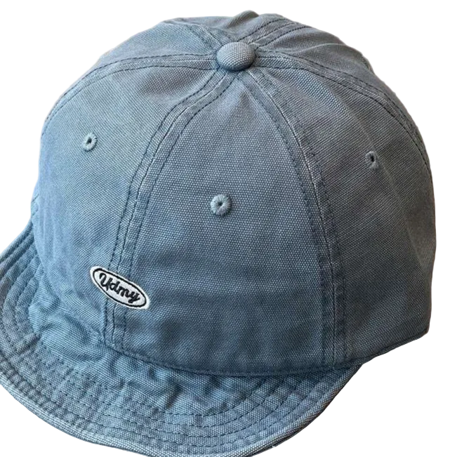Gorra de béisbol de ala corta ajustable