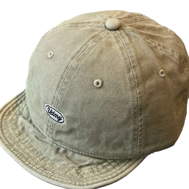 Gorra de béisbol de ala corta ajustable